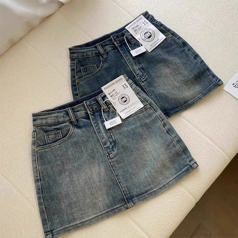 Saia Jeans Feminina Retrô Cintura Alta – Modela e Valoriza